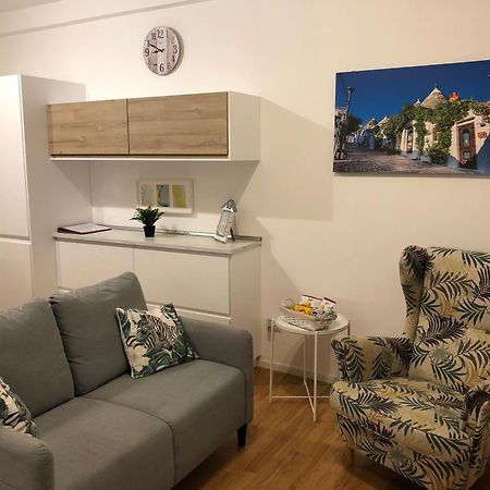 Garden View Salandra Apartment - Bari Policlinico מראה חיצוני תמונה