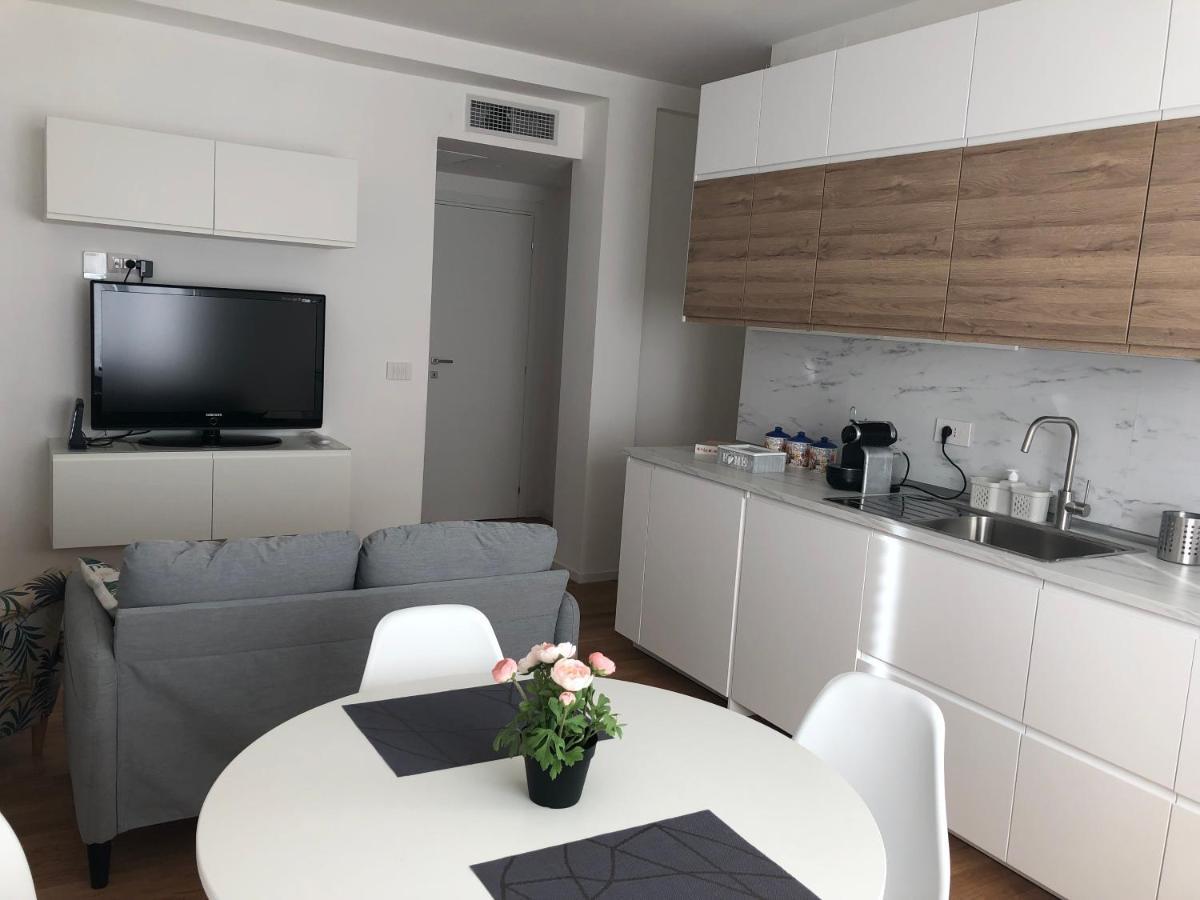 Garden View Salandra Apartment - Bari Policlinico מראה חיצוני תמונה